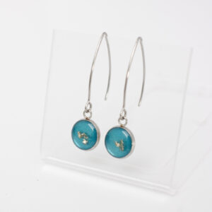 Silver dangling earring